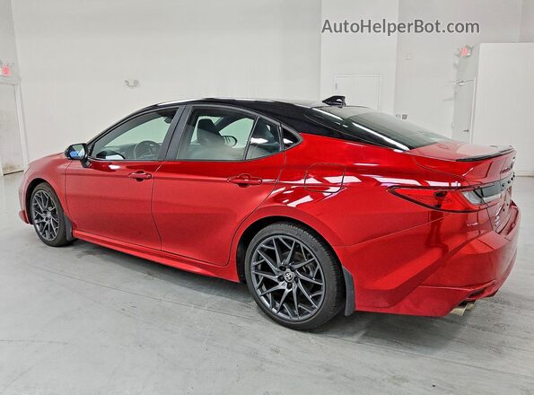 4T1DBADK3SU002443 2025 TOYOTA CAMRY Red Trasero izquierdo