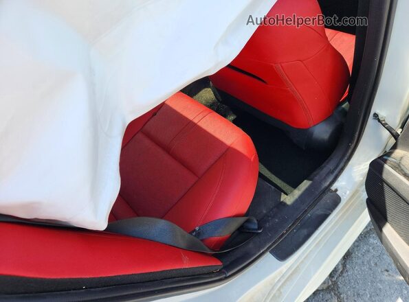 4T1DBADK3SU033269 2025 TOYOTA CAMRY White უკანა სავარძლების ხედი