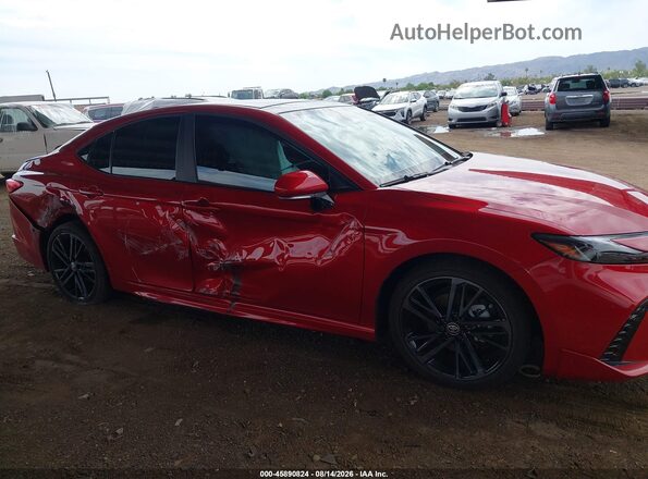 4T1DBADK4TU039583 2026 TOYOTA CAMRY Красный Вид спереди