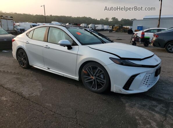 4T1DBADK5SU026999 2025 TOYOTA CAMRY White 