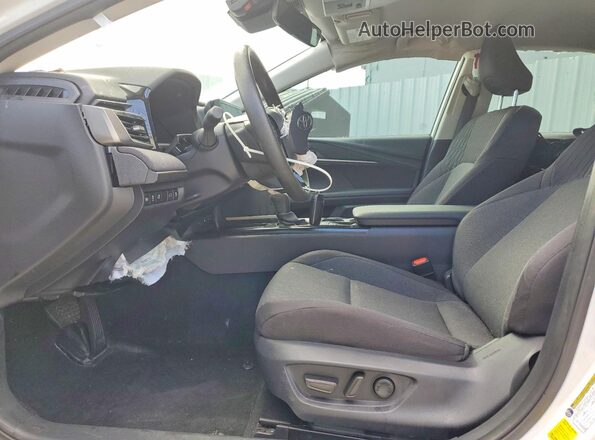 4T1DBADK7SU515579 2025 TOYOTA CAMRY White Вид салону спереду