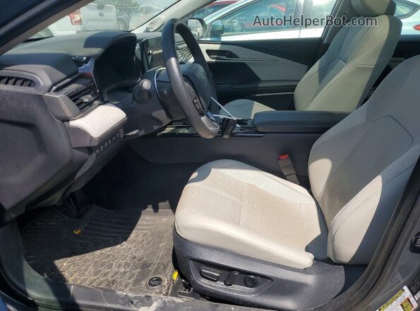 4T1DBADK8TU555090 2026 TOYOTA CAMRY Black Вид салону спереду