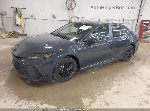 4T1DBADK8TU560578 2026 TOYOTA CAMRY Gray Vista tres cuartos delantera izquierda