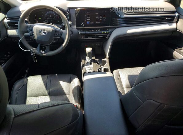 4T1DBADKXSU024892 2025 TOYOTA CAMRY Gray Widok deski rozdzielczej