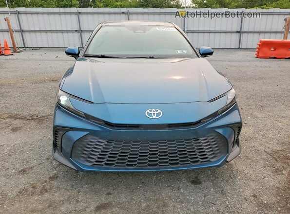 4T1DBADKXSU502082 2025 TOYOTA CAMRY Teal Դիմացի տեսք
