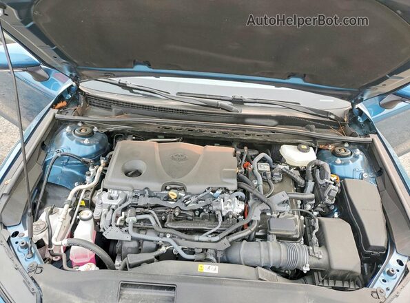 4T1DBADKXSU502082 2025 TOYOTA CAMRY Teal Սալոնի հետևի տեսք