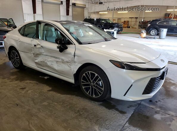 4T1DBADKXTU560078 2026 TOYOTA CAMRY White წინა მარჯვენა