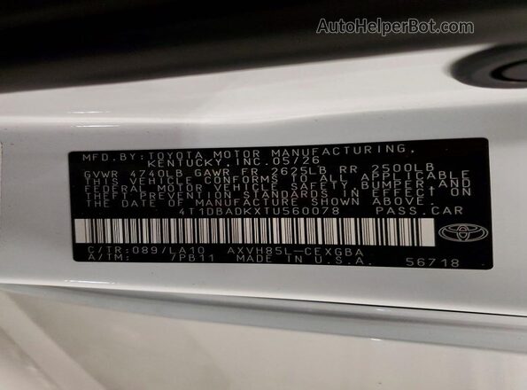 4T1DBADKXTU560078 2026 TOYOTA CAMRY White ძრავის განყოფილების ხედი