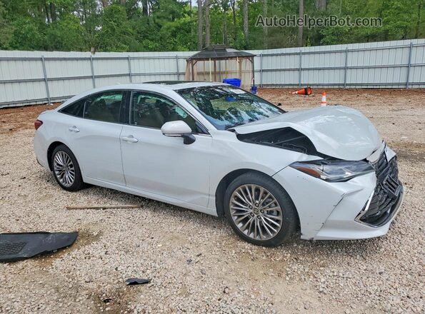 4T1DZ1FB1NU077249 2022 TOYOTA AVALON Silver Przód prawy