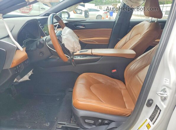 4T1DZ1FB1NU077249 2022 TOYOTA AVALON Silver Widok wnętrza z przodu