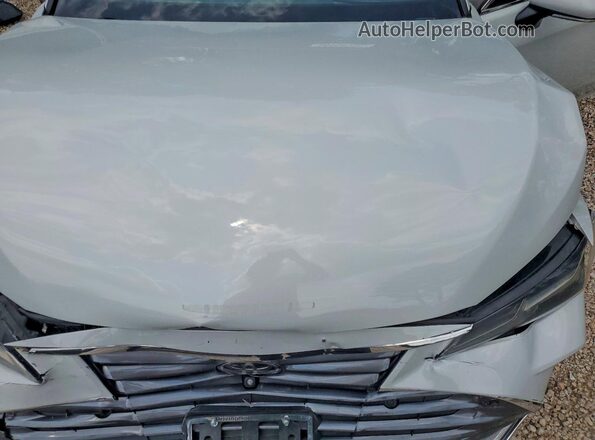 4T1DZ1FB1NU077249 2022 TOYOTA AVALON Silver Widok wnętrza z tyłu