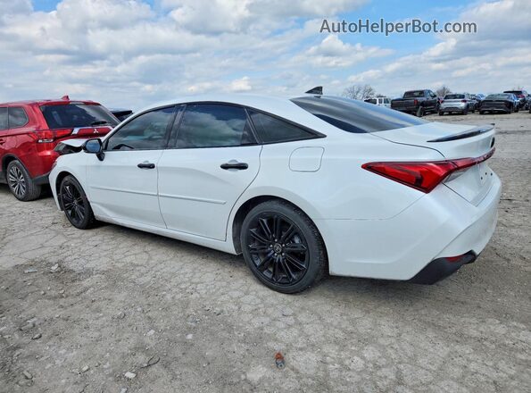 4T1EA1AB5NU015050 2022 TOYOTA AVALON Белый Задняя левая четверть