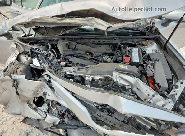 4T1F11AK4LU905038 2020 TOYOTA CAMRY Серебряный Вид задней части салона