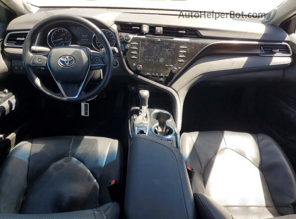4T1FZ1AK3LU036117 2020 TOYOTA CAMRY White Vista del salpicadero