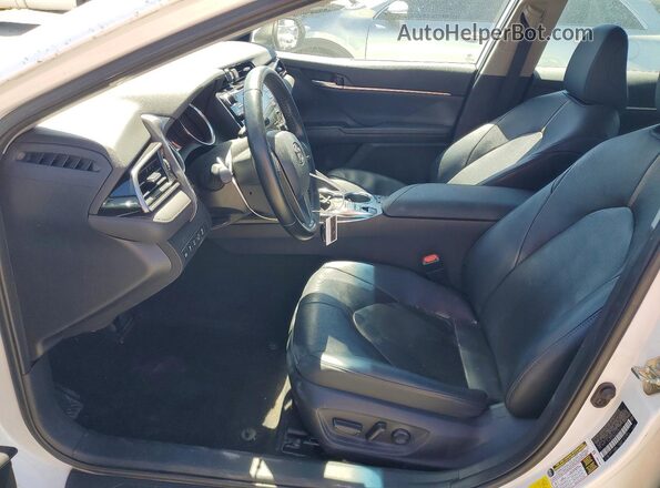 4T1FZ1AK3LU036117 2020 TOYOTA CAMRY White Vista interior delantera