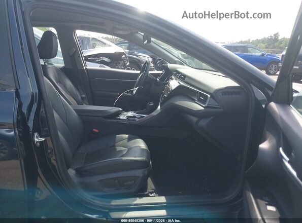 4T1FZ1AK6LU041456 2020 TOYOTA CAMRY Dark Blue Widok wnętrza z przodu