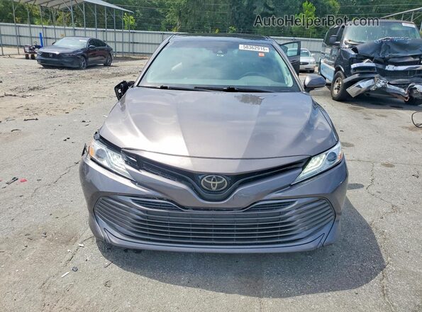 4T1FZ1AK8LU044200 2020 TOYOTA CAMRY Серый Вид спереди
