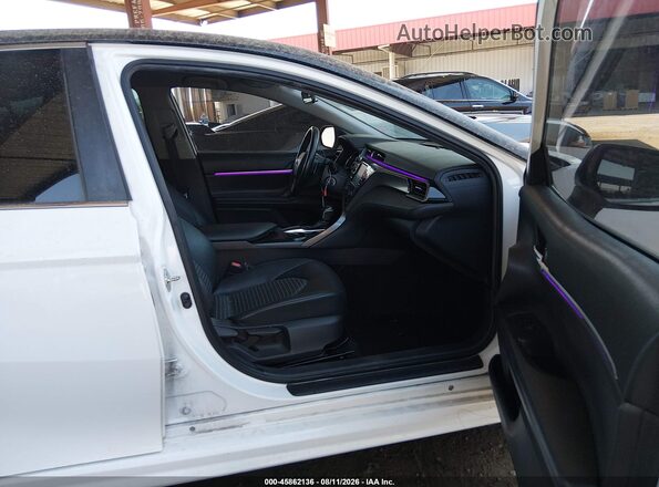 4T1G11AK1LU344155 2020 TOYOTA CAMRY Белый Вид салона спереди