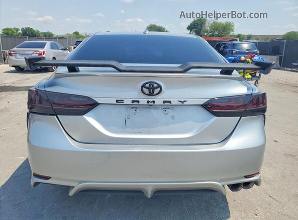 4T1G11AK1LU922366 2020 TOYOTA CAMRY Silver Rear view