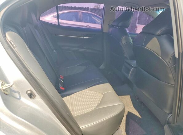 4T1G11AK1LU922366 2020 TOYOTA CAMRY Silver Rear seats view