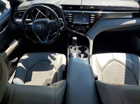4T1G11AK2LU501255 2020 TOYOTA CAMRY Black Առջևի վահանակի տեսք