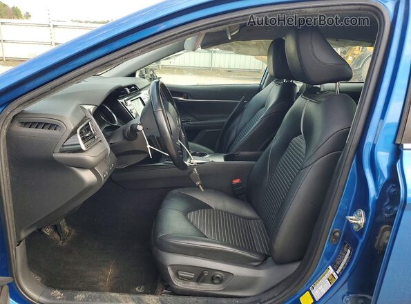 4T1G11AK3LU390165 2020 TOYOTA CAMRY Blue Vista interior delantera
