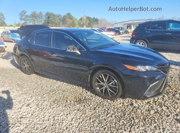 4T1G11AK3RU877567 2024 TOYOTA CAMRY Черный Передняя правая четверть
