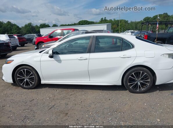 4T1G11AK4LU904430 2020 TOYOTA CAMRY White 360 interior view