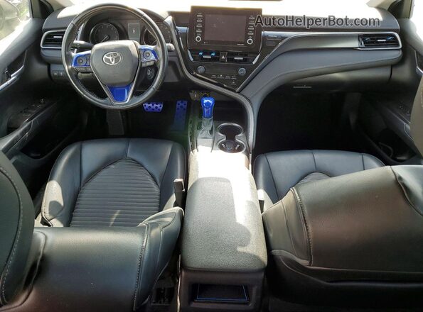 4T1G11AK4MU558025 2021 TOYOTA CAMRY Gray Dashboard view