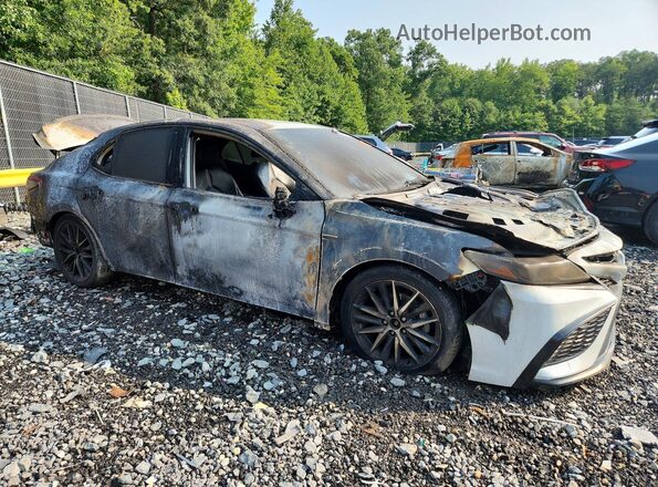4T1G11AK4NU072252 2022 TOYOTA CAMRY White Առջևի աջ