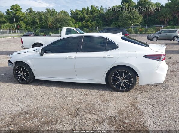 4T1G11AK6MU531375 2021 TOYOTA CAMRY White Панорамний вид салону 360°