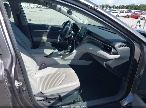 4T1G11AK6NU669239 2022 TOYOTA CAMRY Gray Սալոնի դիմացի տեսք