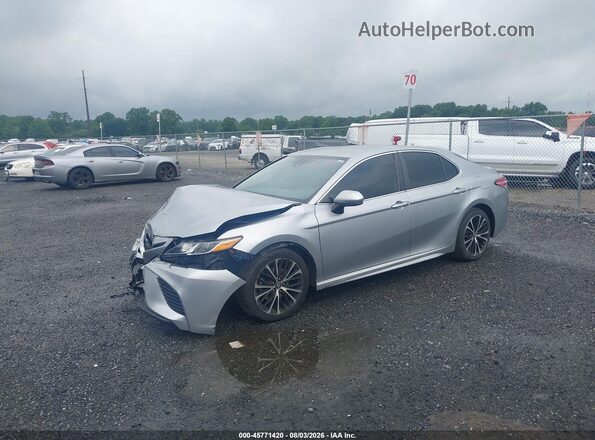 4T1G11AK7LU904258 2020 TOYOTA CAMRY Silver Przód lewy