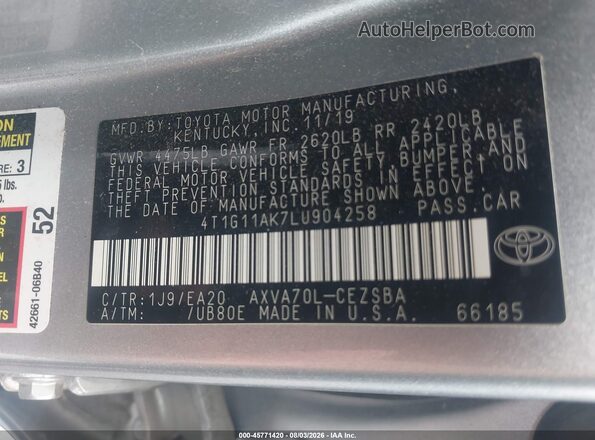 4T1G11AK7LU904258 2020 TOYOTA CAMRY Silver Widok komory silnika