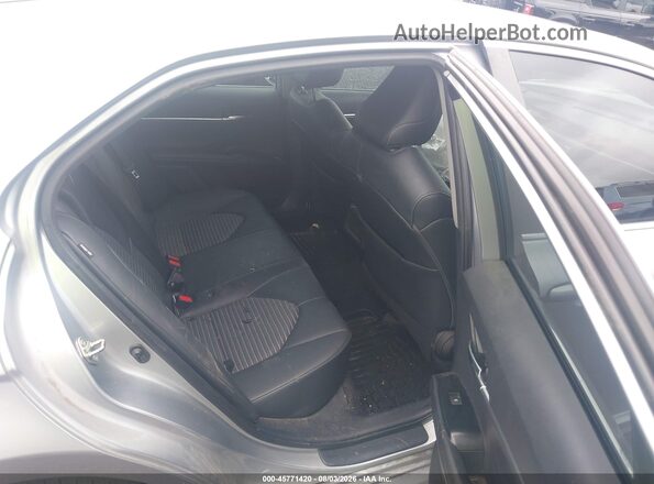 4T1G11AK7LU904258 2020 TOYOTA CAMRY Silver Widok naklejki z numerem VIN