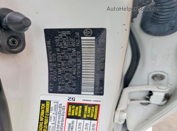 4T1G11AK8LU885218 2020 TOYOTA CAMRY Белый Вид наклейки с VIN-кодом