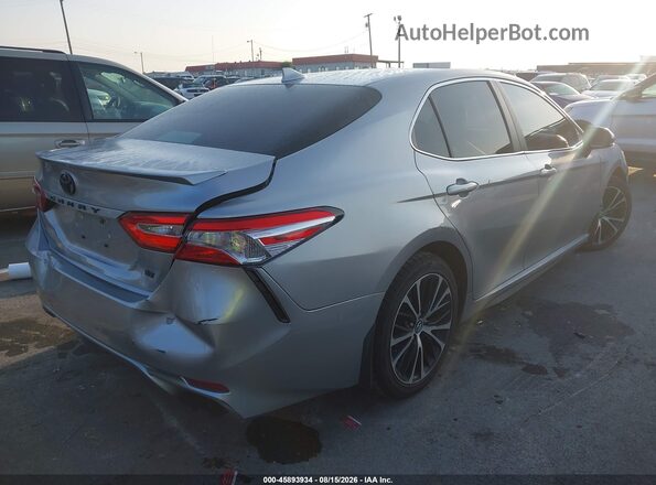 4T1G11AK8LU972407 2020 TOYOTA CAMRY Silver Հետևի աջ