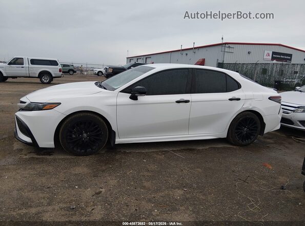 4T1G11BK2NU060695 2022 TOYOTA CAMRY White Vista interior de 360 grados