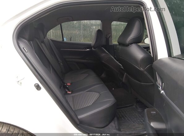 4T1G11BK2NU060695 2022 TOYOTA CAMRY White Vista de la etiqueta del VIN