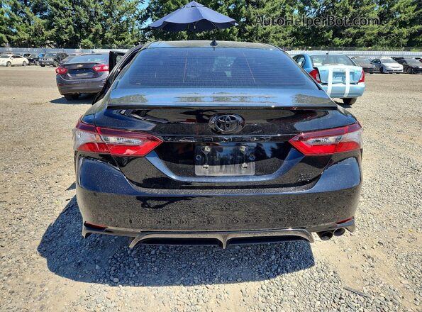 4T1G11BK8RU131601 2024 TOYOTA CAMRY Черный Вид сзади