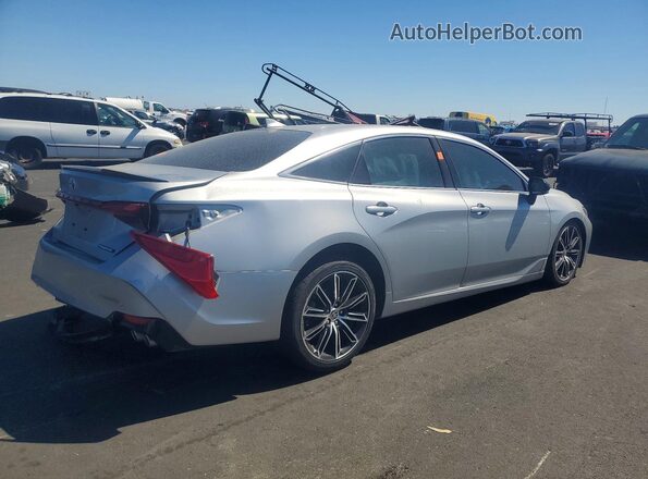 4T1HZ1FB0NU073520 2022 TOYOTA AVALON Серебряный Задняя правая четверть