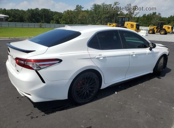 4T1J11AK3LU866582 2020 TOYOTA CAMRY White 