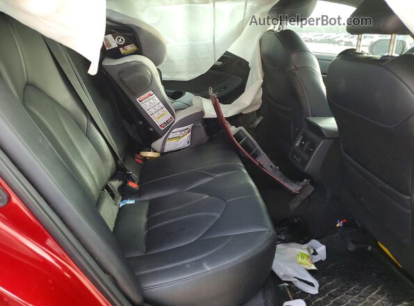 4T1JZ1FB8NU080460 2022 TOYOTA AVALON Red Rear seats view