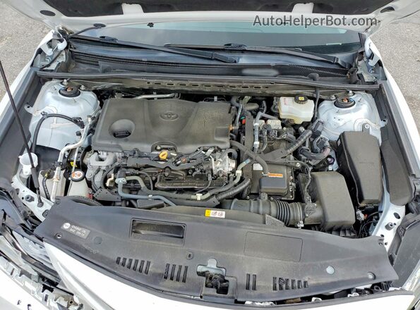 4T1K31AK2NU577159 2022 TOYOTA CAMRY White Widok wnętrza z tyłu