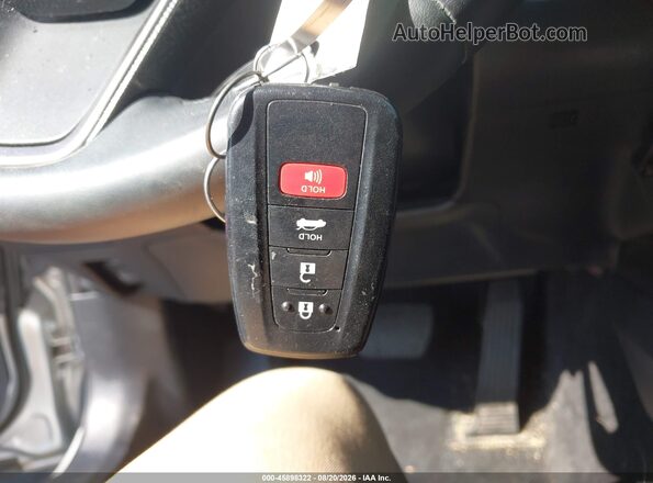 4T1K61AK4NU014718 2022 TOYOTA CAMRY Серебряный Вид панели приборов