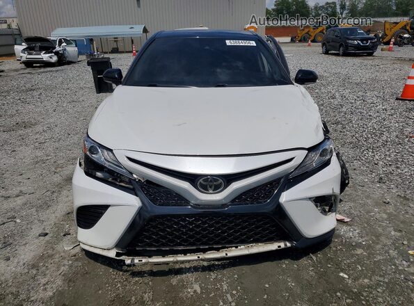 4T1K61AK5LU388218 2020 TOYOTA CAMRY Белый Вид спереди