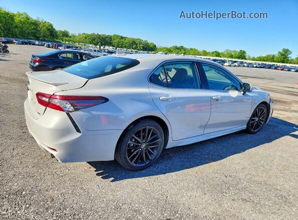 4T1K61AKXRU249727 2024 TOYOTA CAMRY Silver Հետևի աջ