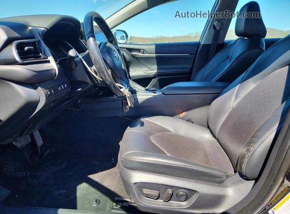 4T1K61BK8PU074759 2023 TOYOTA CAMRY Black Front interior view