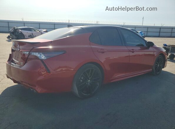 4T1K61BKXMU028071 2021 TOYOTA CAMRY Red Задня права чверть