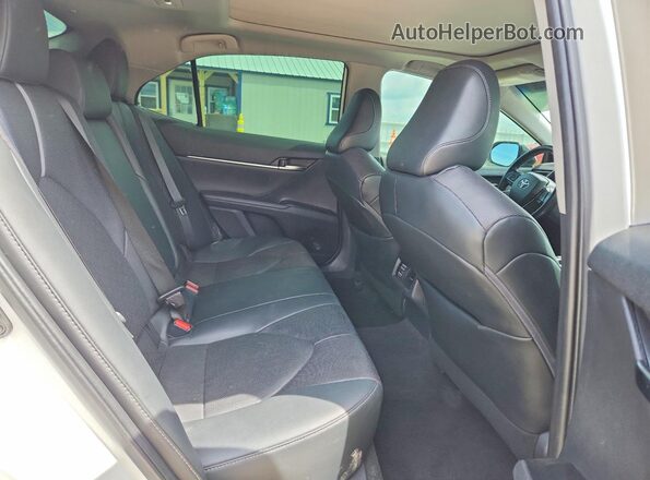 4T1KZ1AK1LU046370 2020 TOYOTA CAMRY White უკანა სავარძლების ხედი